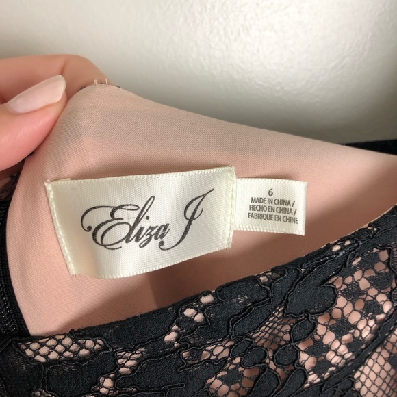 ELIZA J Black Lace Off The Shoulder Dress - Picture 3 of 7